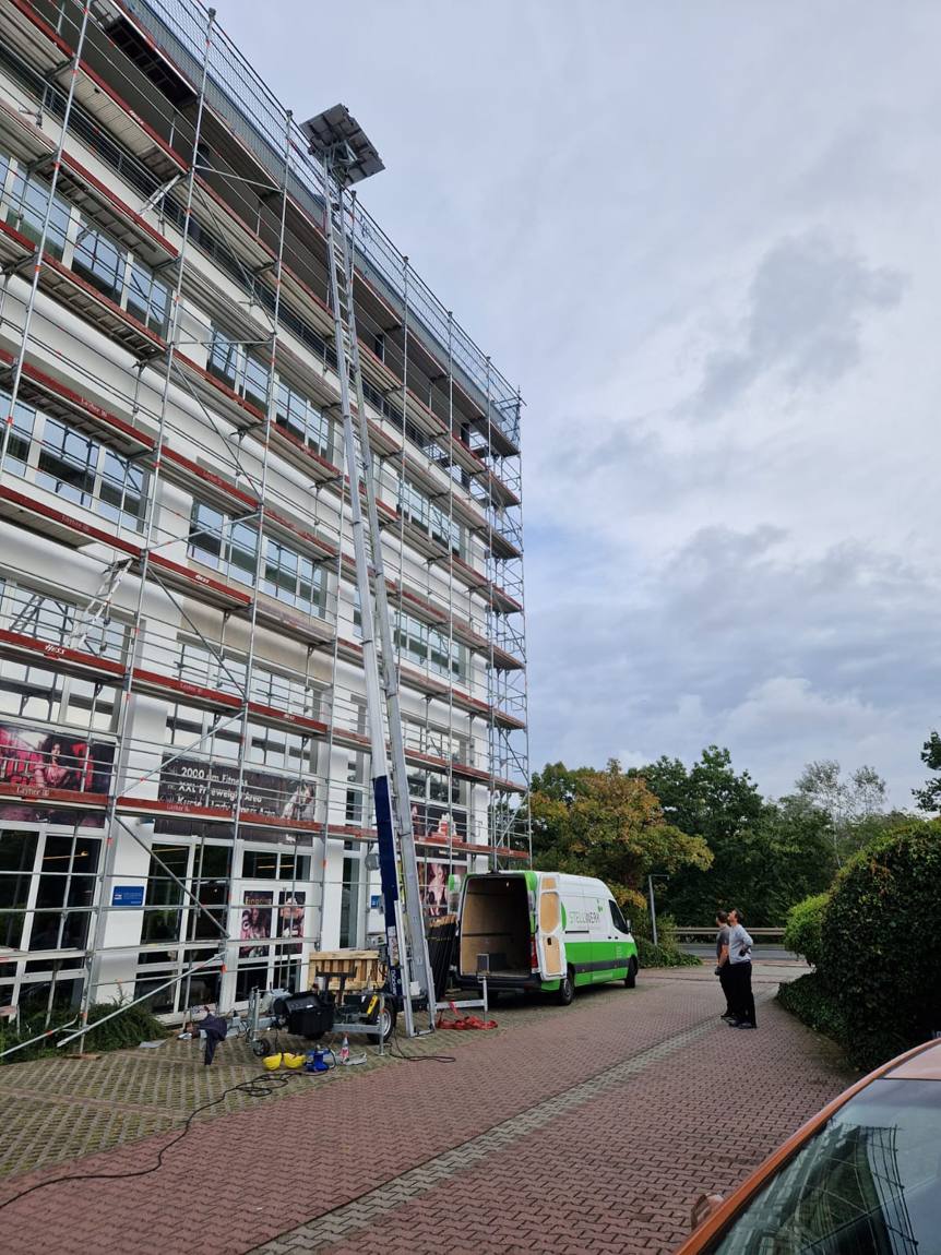 Furniture lift in action