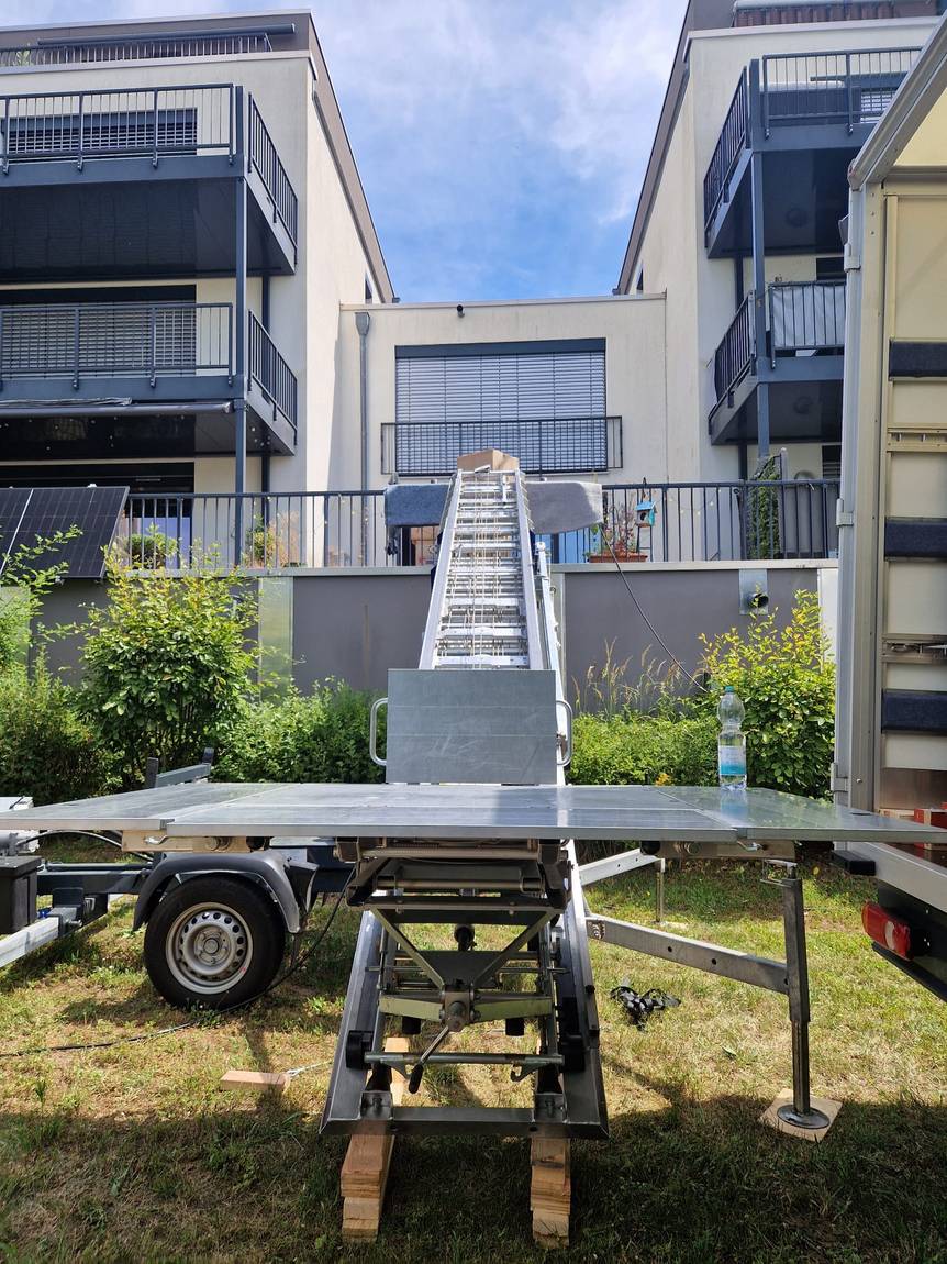 The direct way up the facade – no carrying